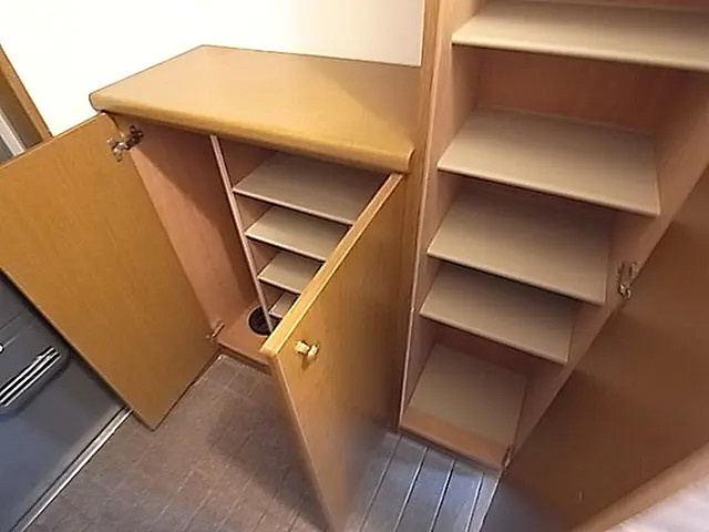 神戸市中央区琴ノ緒町１丁目の賃貸マンションの収納