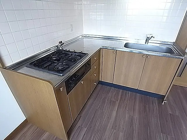 神戸市中央区琴ノ緒町１丁目の賃貸マンションのキッチン