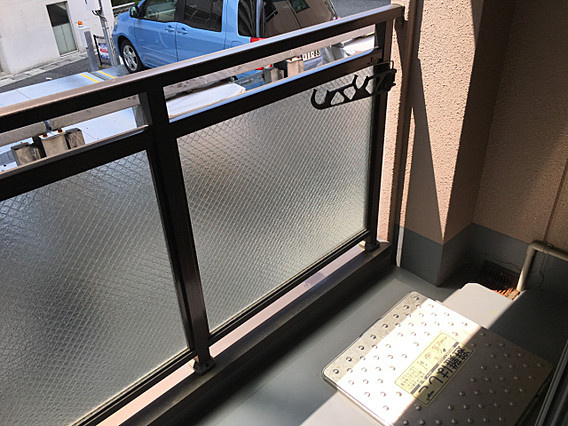 神戸市中央区中山手通２丁目の賃貸マンションのバルコニー