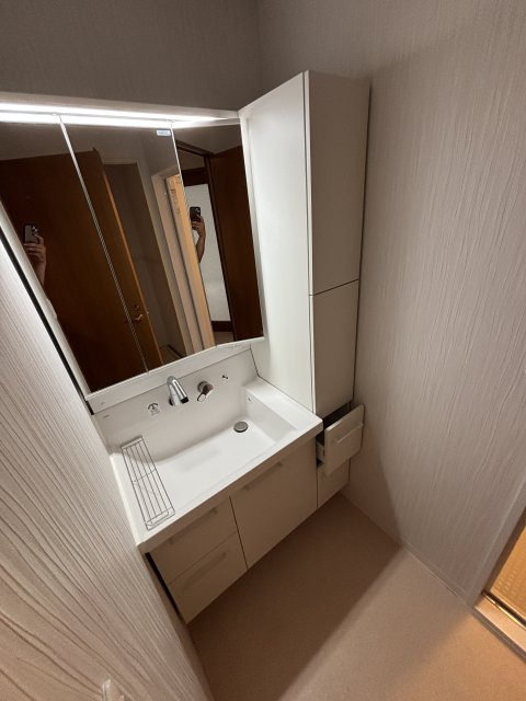 西宮市安井町の賃貸マンションの洗面所