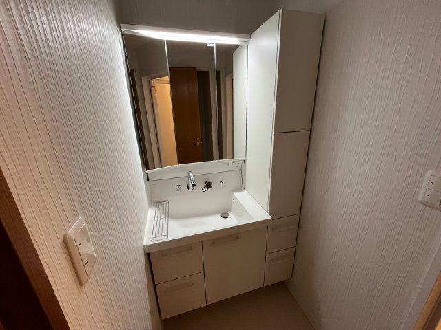 西宮市安井町の賃貸マンションの洗面所