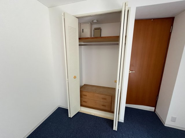 西宮市安井町の賃貸マンションの収納