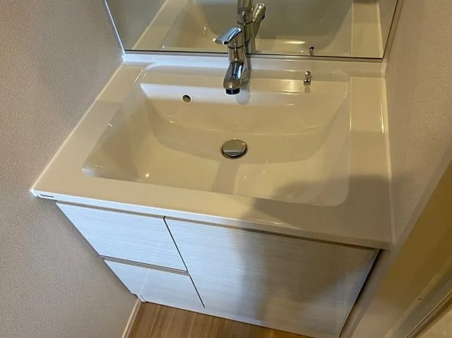 西宮市大屋町の賃貸マンションの洗面所
