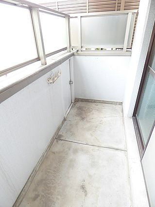 神戸市東灘区田中町２丁目の賃貸マンションのバルコニー