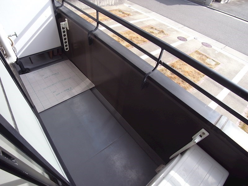 芦屋市茶屋之町の賃貸マンションのバルコニー