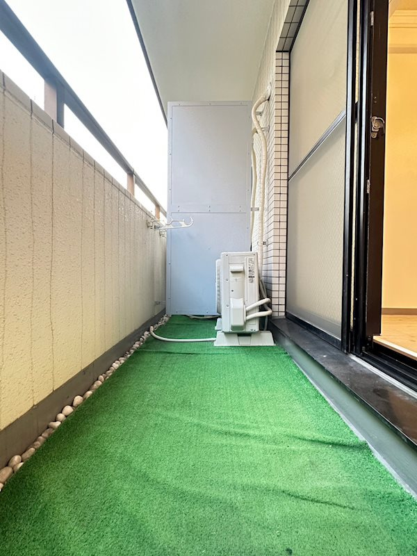 神戸市中央区二宮町１丁目の賃貸マンションのバルコニー
