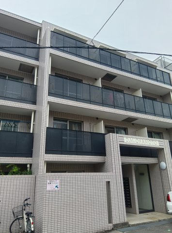 ダイドーメゾン岡本の外観