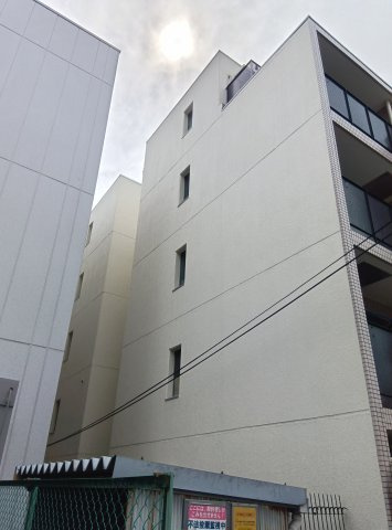 ダイドーメゾン岡本の外観