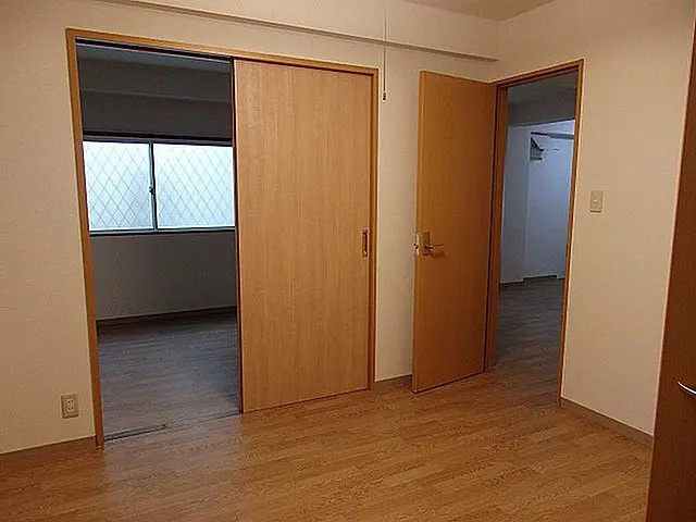 神戸市灘区天城通４丁目の賃貸マンションの居間・リビング
