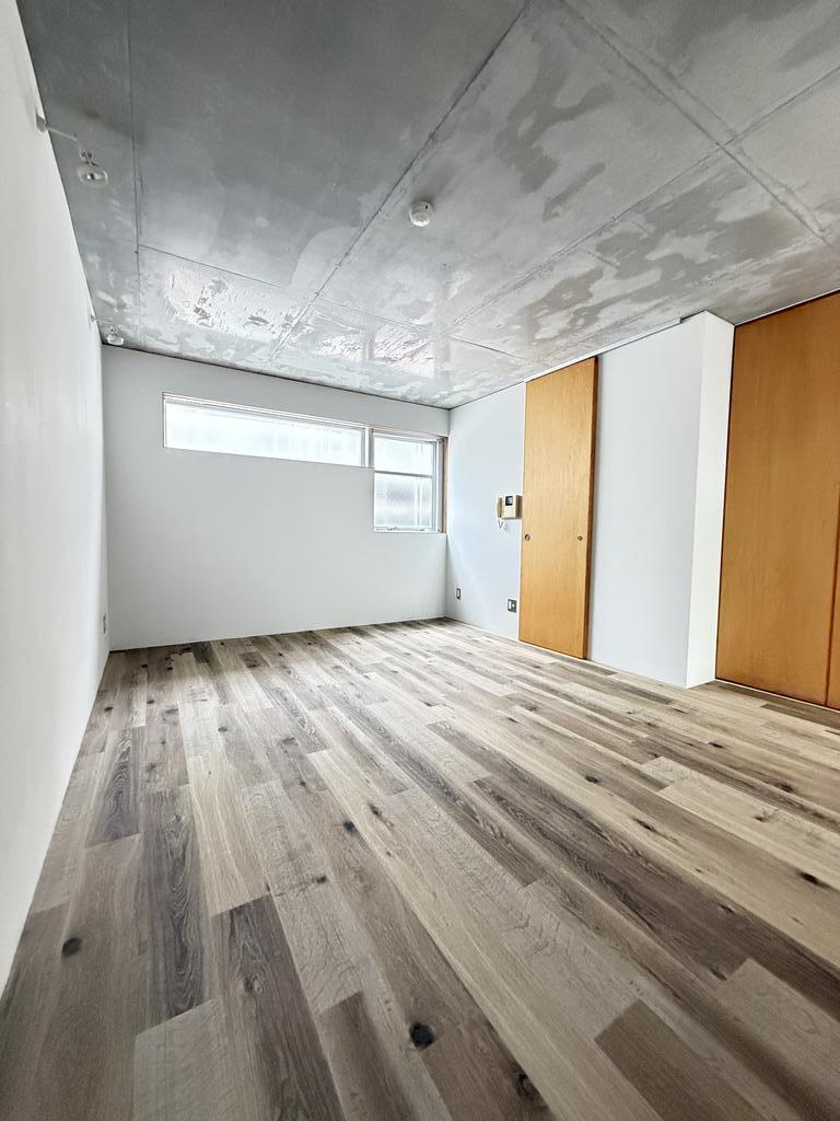 神戸市中央区北野町３丁目の賃貸マンションの居間・リビング