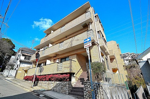 神戸市灘区箕岡通１丁目の賃貸マンションの外観