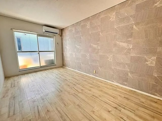 神戸市東灘区本山南町７丁目のアパートの居間・リビング