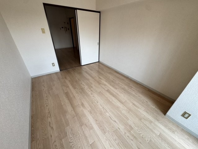 神戸市東灘区魚崎北町１丁目の賃貸マンションの居間・リビング