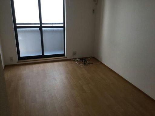 神戸市灘区下河原通４丁目の賃貸マンションの居間・リビング