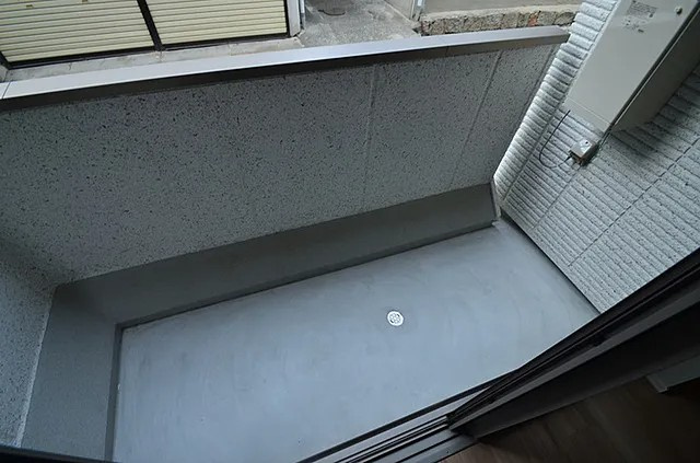 神戸市中央区宮本通４丁目の賃貸マンションのバルコニー