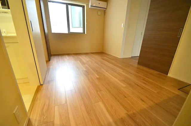 神戸市中央区宮本通４丁目の賃貸マンションの居間・リビング
