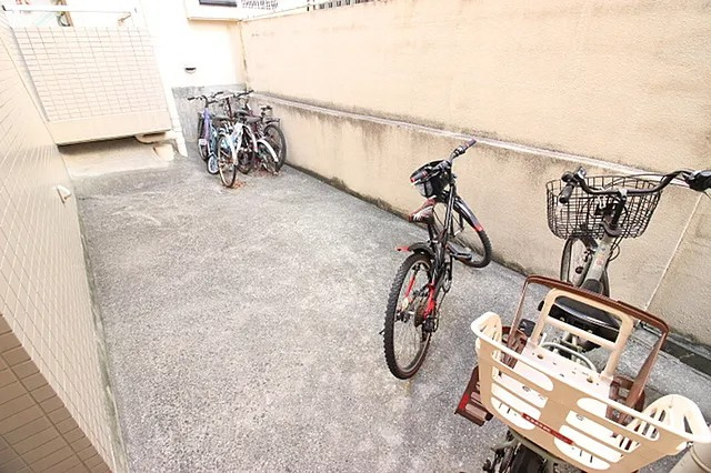 神戸市東灘区西岡本３丁目の賃貸マンションのその他共用部分