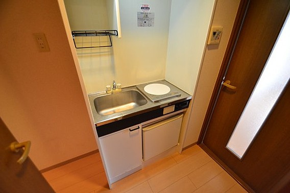 神戸市灘区天城通１丁目の賃貸マンションのキッチン