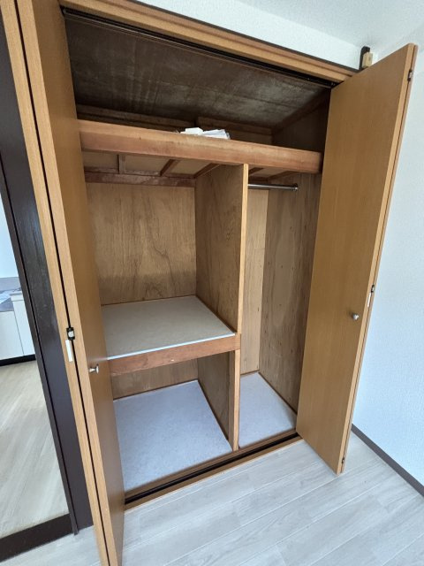 神戸市東灘区本山北町３丁目の賃貸マンションの収納