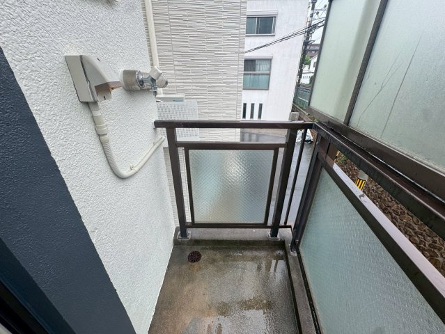 神戸市東灘区本山北町３丁目の賃貸マンションのバルコニー