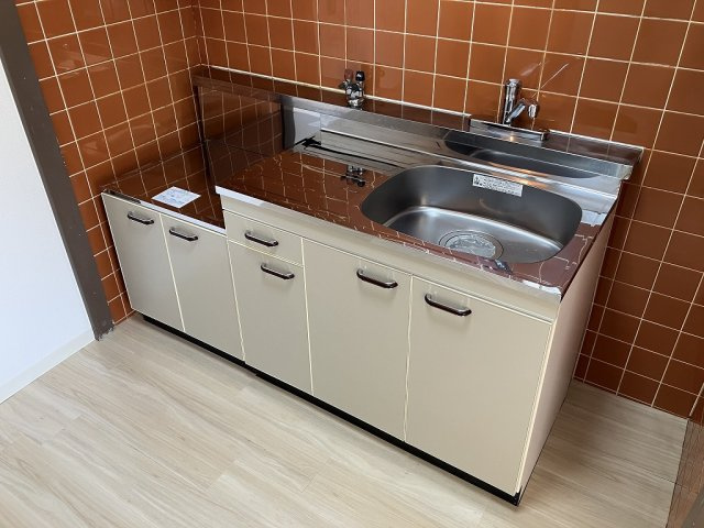 スタジオ１０８ソシエ本町のキッチン