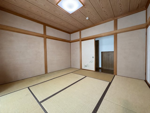 中央美咲町1丁目　中古戸建の和室|※プライバシー保護のため物消し修正を行っております