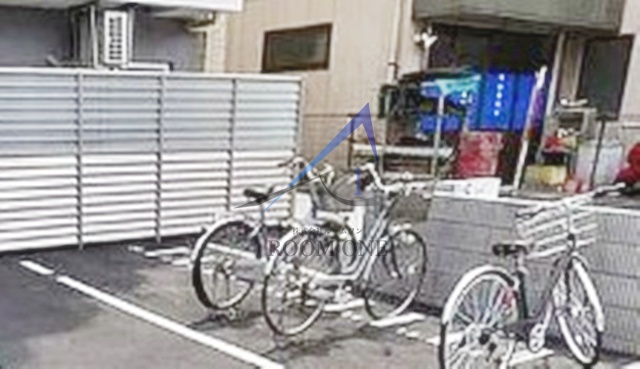 レーヴ　ドゥ　クレエ綾瀬のその他共用部分|駐輪場です。