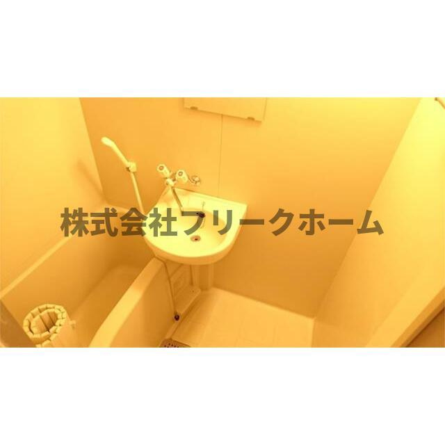 ウィステリアⅡの浴室