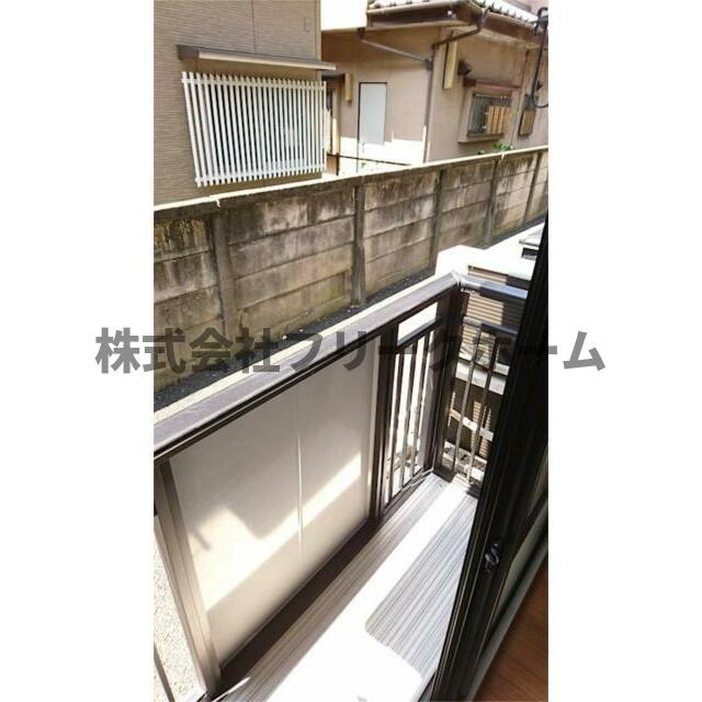 ウィステリアⅡのバルコニー