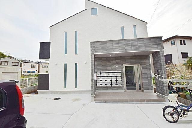 クリーク幕張の外観