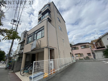 敷地内に駐輪場があります♪