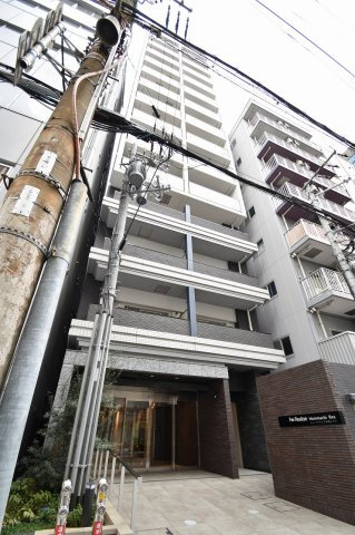 フォーリアライズ本町レクスの外観