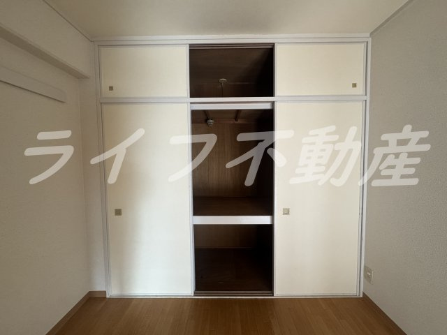 ロイヤルマツイの収納|たっぷりとした収納スペースです