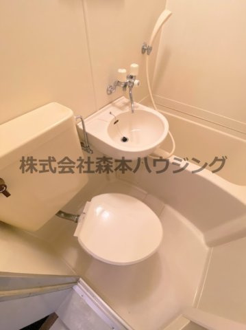 【トイレ】 | 　アイリス野崎 | 落ち着いたトイレです