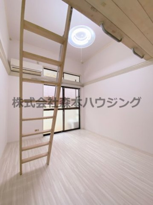 【洋室】 | 　アイリス野崎 | きれいな洋室です