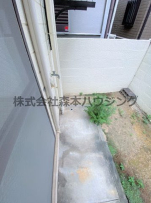 【設備】 | 　アイリス野崎 | 洗濯機置き場です
