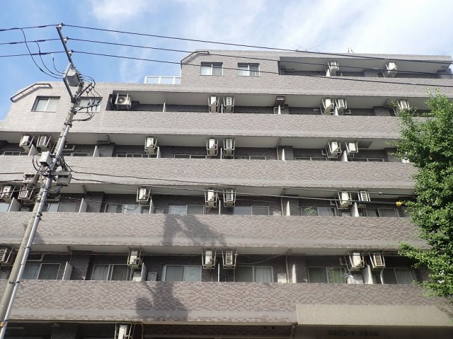 スカイコート文京白山の外観