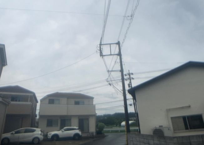 【展望】 | 眺望を気にして物件を探す場合、前面に建物が建っていないか現地で確認しましょう！前面に建物があると景色はもちろん、日当たりや風通しにも影響が出てきます。住んだ時のことを想像しながら現地見学をしましょう。