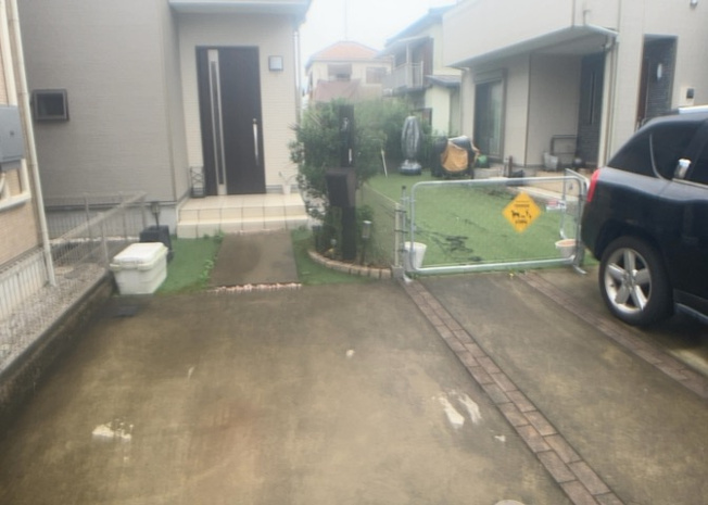 【庭】 | 庭があることでガーデニングや家庭菜園はもちろん、こどもの遊び場やペットを放して遊ぶことができます。また、家の周囲に余裕があるということです。隣地との間があれば、十分な日当たりと、風通しが確保できます。