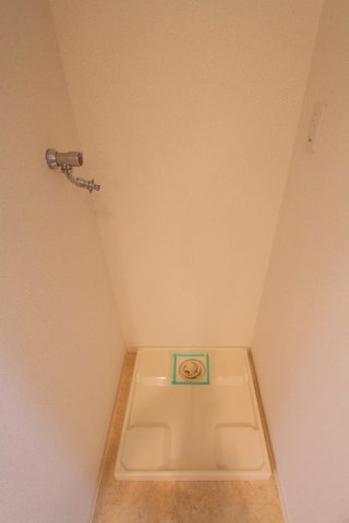 プライムアーバン番町の設備|洗濯機置き場※参考写真