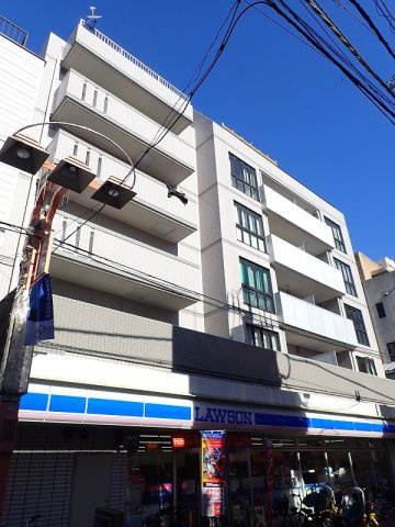 ハイキャスト大山の外観
