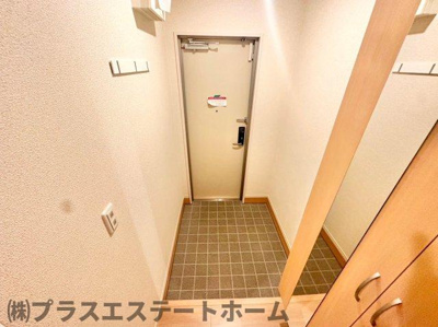 【玄関】 | ブル・マリーノ衣掛