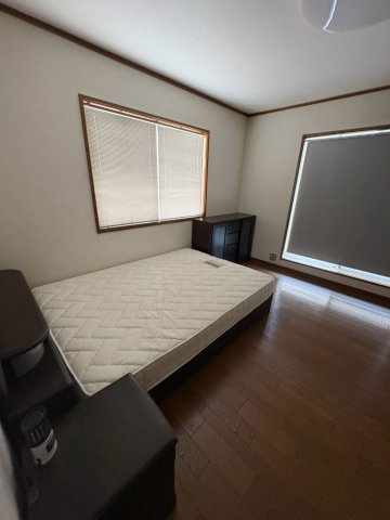 池之端四丁目戸建の寝室