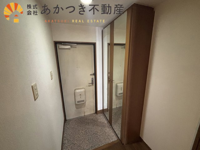 エメラルドマンション東加古川の玄関