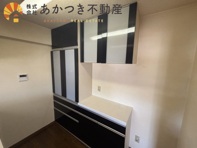 エメラルドマンション東加古川の収納