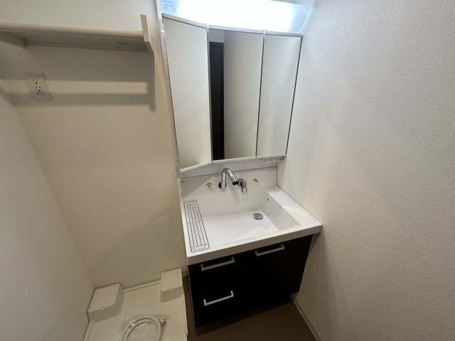 KOGIResidence花園本町の独立洗面台