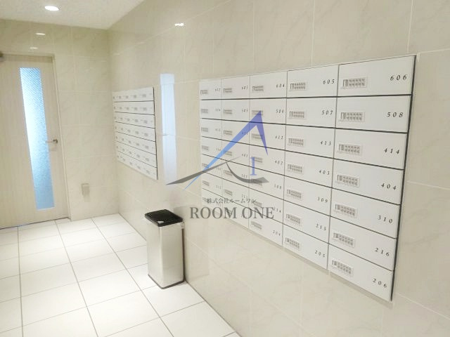 ディアレイシャス東京ノースパレスのその他共用部分|集合ポストです。