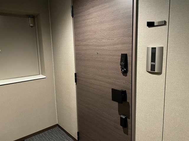 クレストコート目白新坂レジデンスの玄関