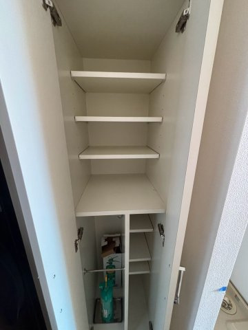 レジディア市谷薬王寺の収納