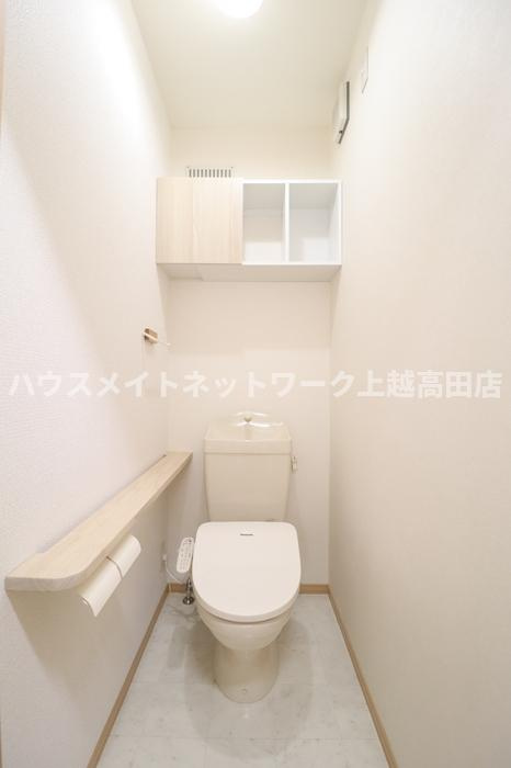 セジュール モナリエ Ａ/Ｂのトイレ|温水洗浄暖房便座